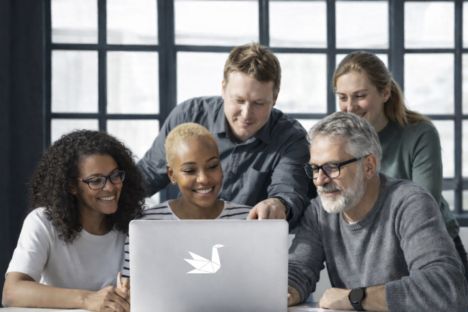 People website laptop logo